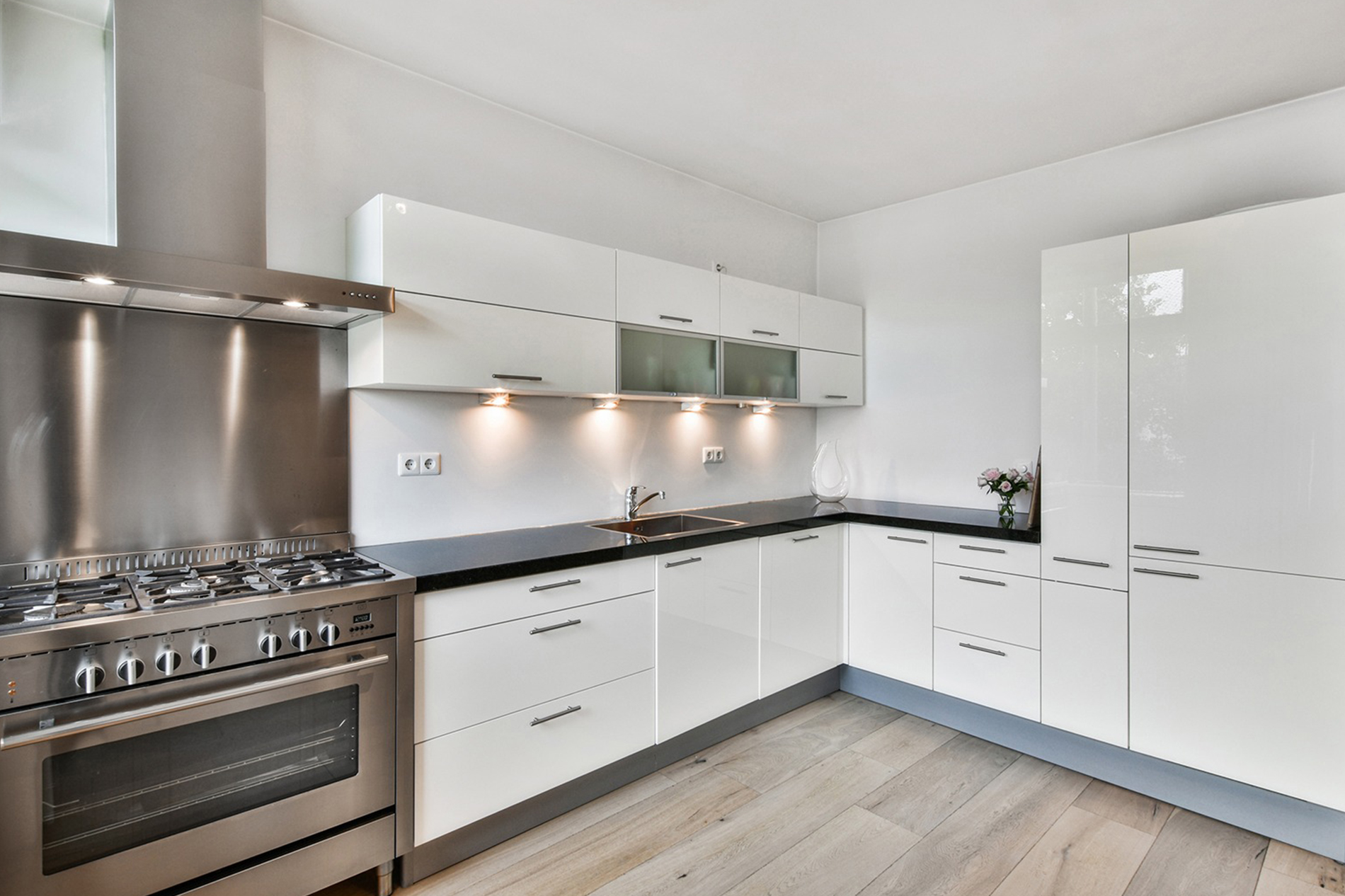 Modular Kitchen Cabinate Designs In Hyderabad